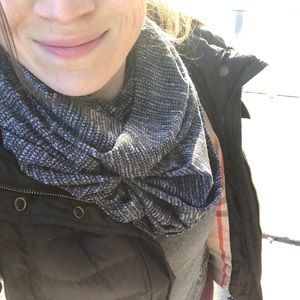 Meet your Posher, Nina